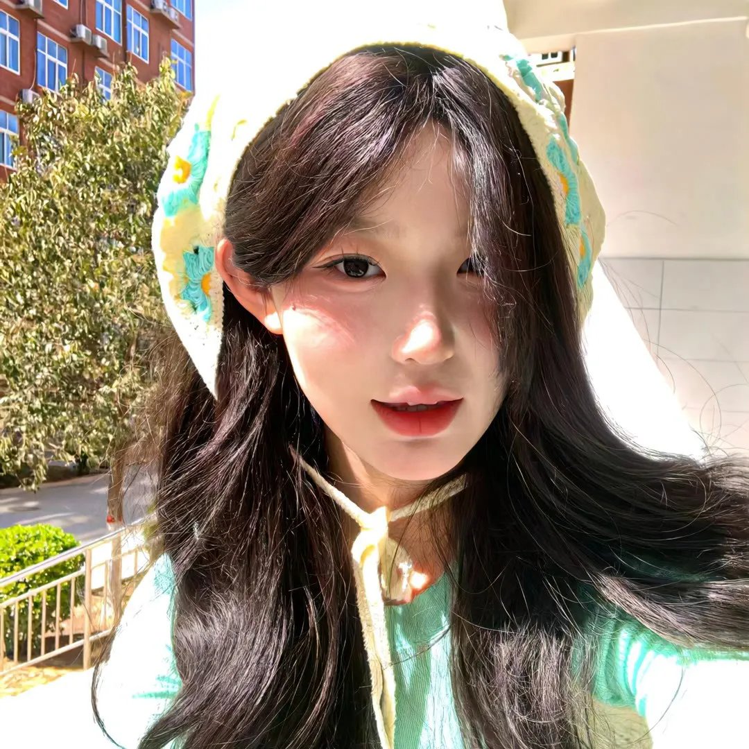 演员 戴米恩·路易斯 / 凯瑟琳·沃特斯顿 / 托马辛·麦肯齐 / 本·拉德克利夫 / 汤姆·费尔顿 / 艾玛·莱尔德 / 李·布罗德曼 / 汤姆·古德曼-希尔 / 吉米·卡尔 / 莉莉·奈特 / 亚当·伍德沃德 / 查理·罗尔斯 / 卢卡斯·凯利 / 内森·霍尔 / 亚历山大·巴特勒 / 莉兹·霍普利 / 艾琳·奥斯汀 / 玛格达莱娜·斯维兰德 / 杰玛·瓦德尔 / 劳瑞·奥格登